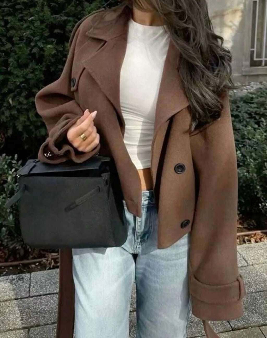 New Stylish & Elegant Solid Color Pocket
Double Buckle Waist Short Jacket, Suitable